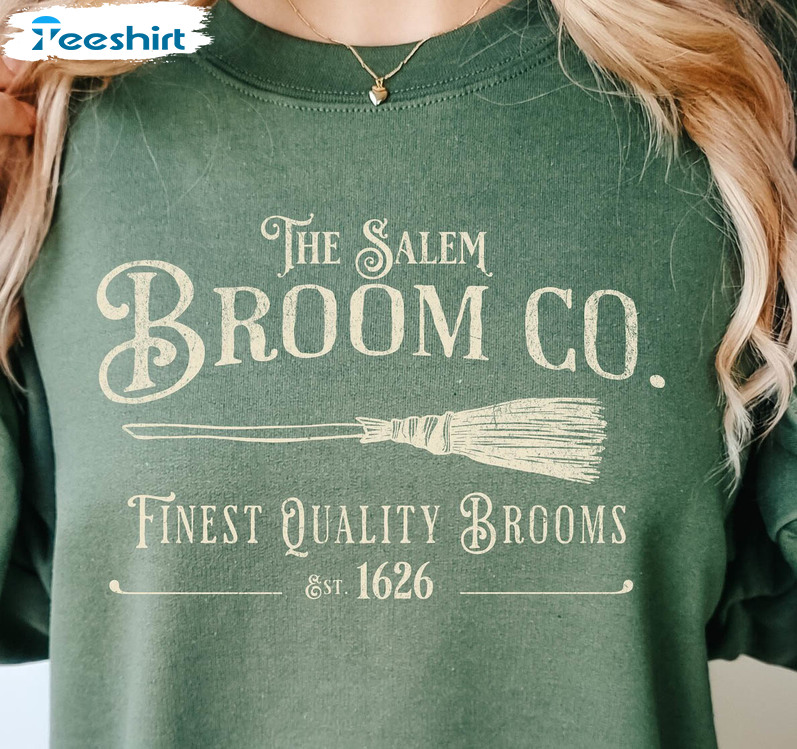 Salem Massachusetts Halloween Shirt, Vintage Fall Unisex T-shirt Crewneck