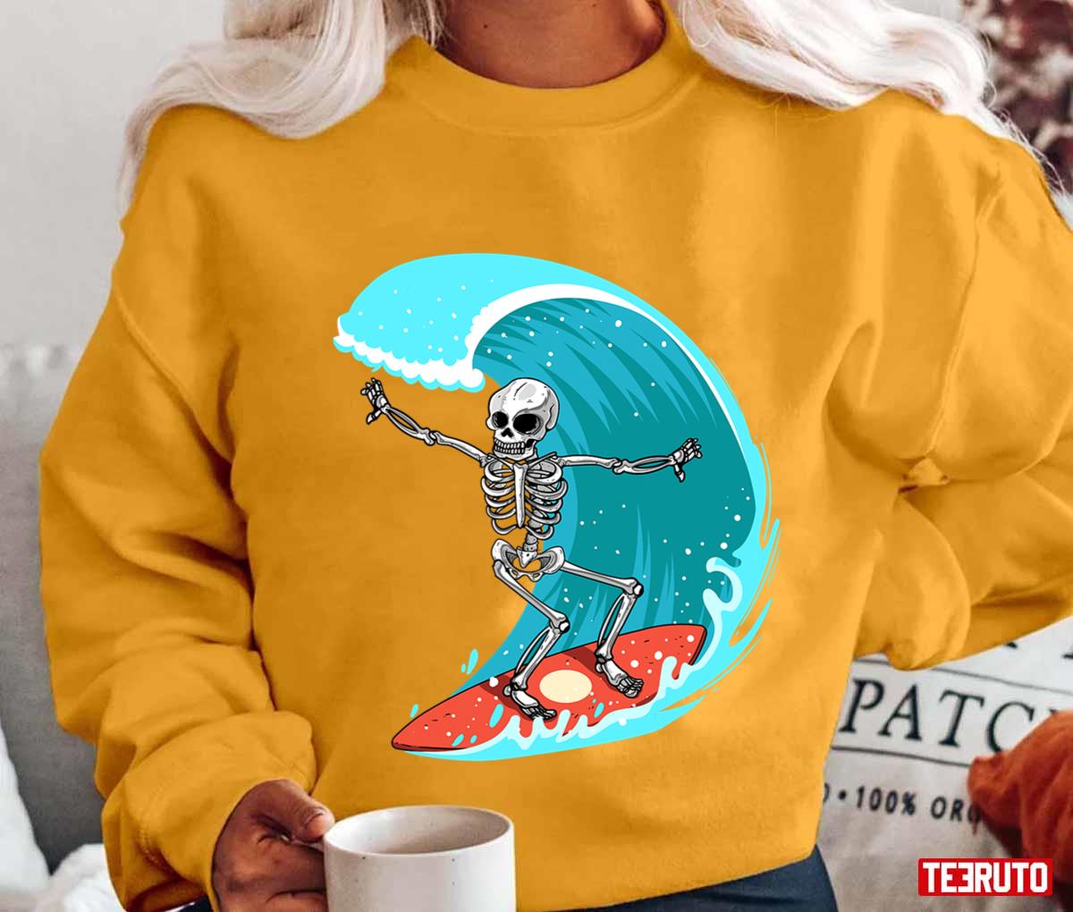 Skeleton Surfer Halloween Funny Wave Surfing Surf Costume Unisex T-shirt