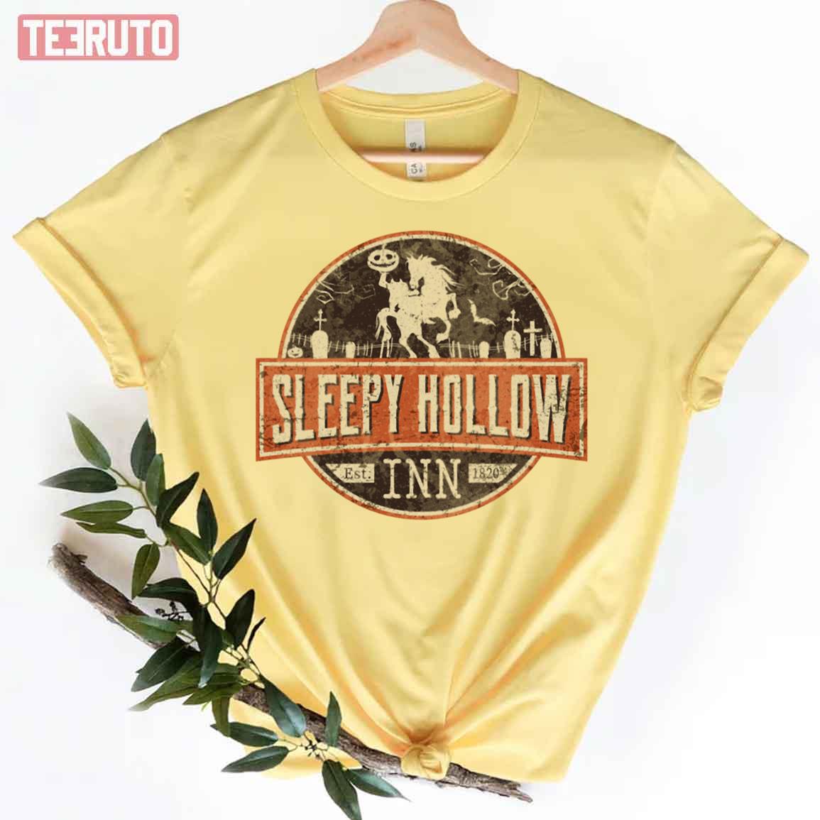 Sleepy Hollow Inn Halloween Headless Horseman Unisex T-Shirt