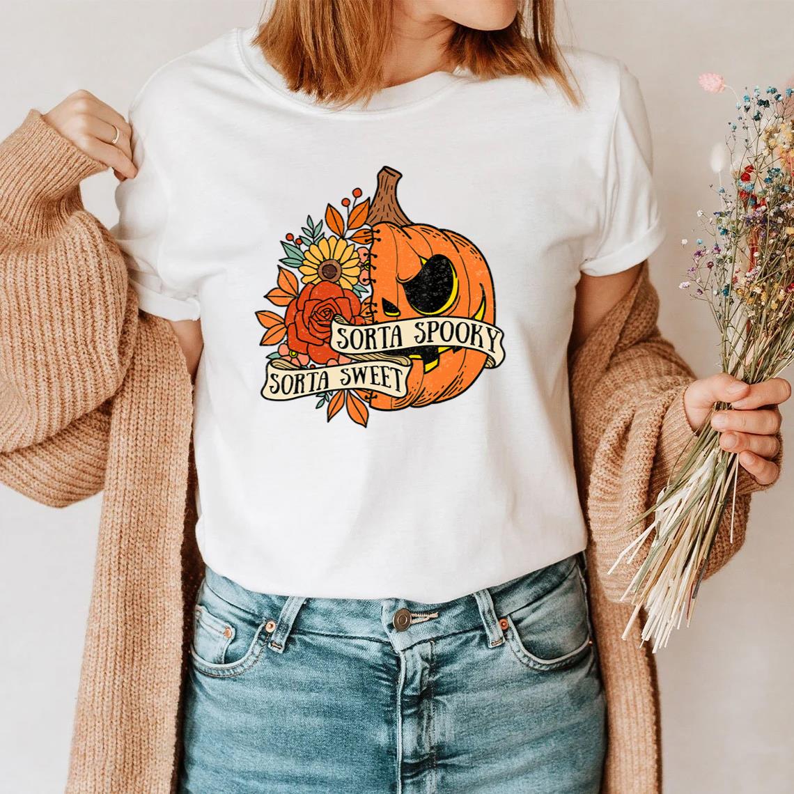 Sorta Sweet Sorta Spooky Flower Pumpkin Halloween Women Gift T-Shirt