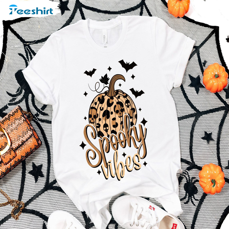 Spooky Vibe T Shirt – Halloween Pumpkin Leopard Art Shirt For Man Woman Teens