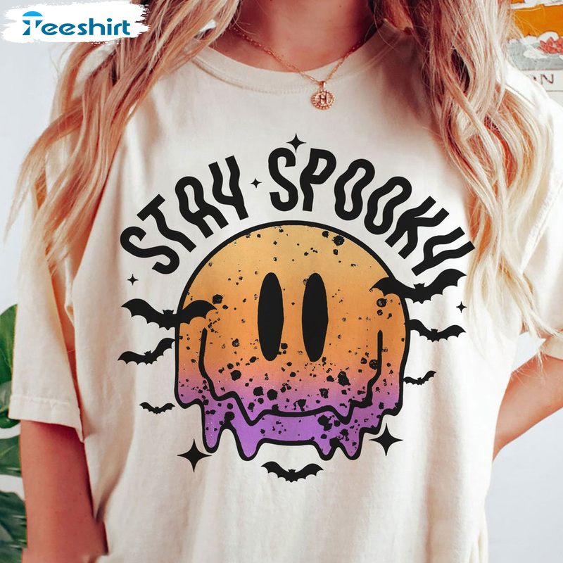 Stay Spooky T Shirt – Bat Halloween Shirt Colors Reg Retro For All People