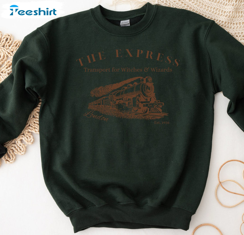 The Express Sweatshirt, Hogwart Express Christmas Short Sleeve Crewneck