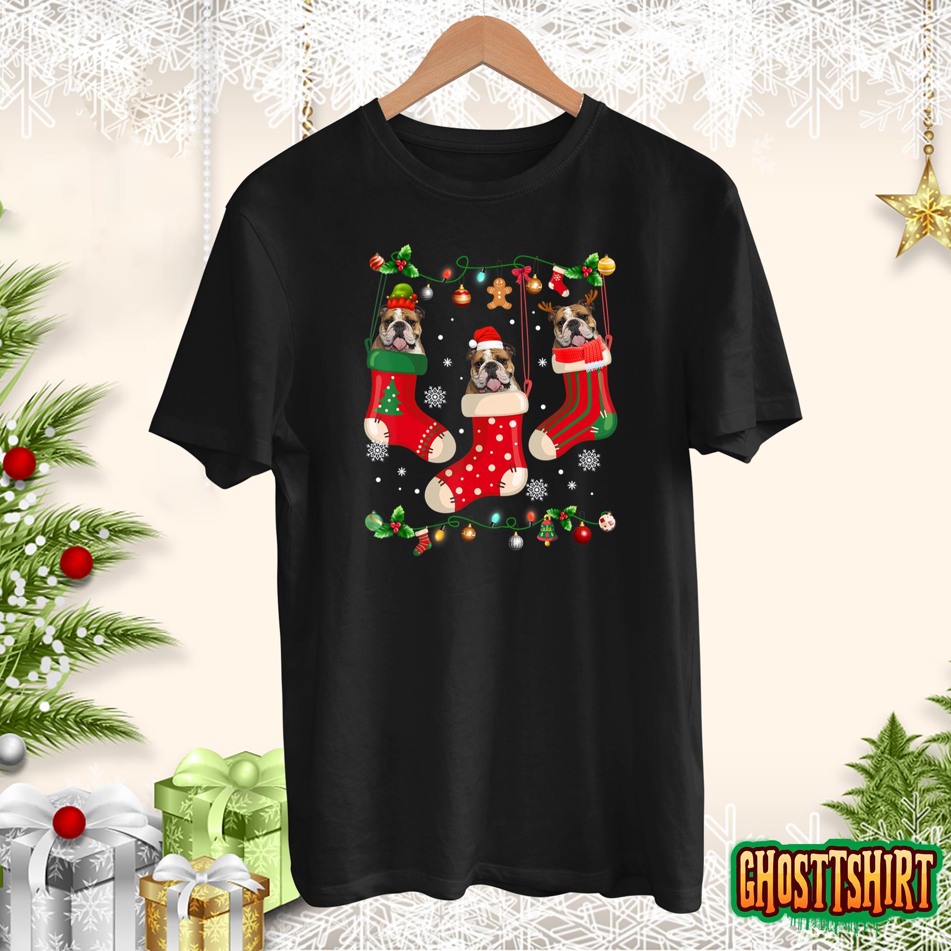 Three English Bulldog In Sock Christmas Santa X-mas Dog T-Shirt