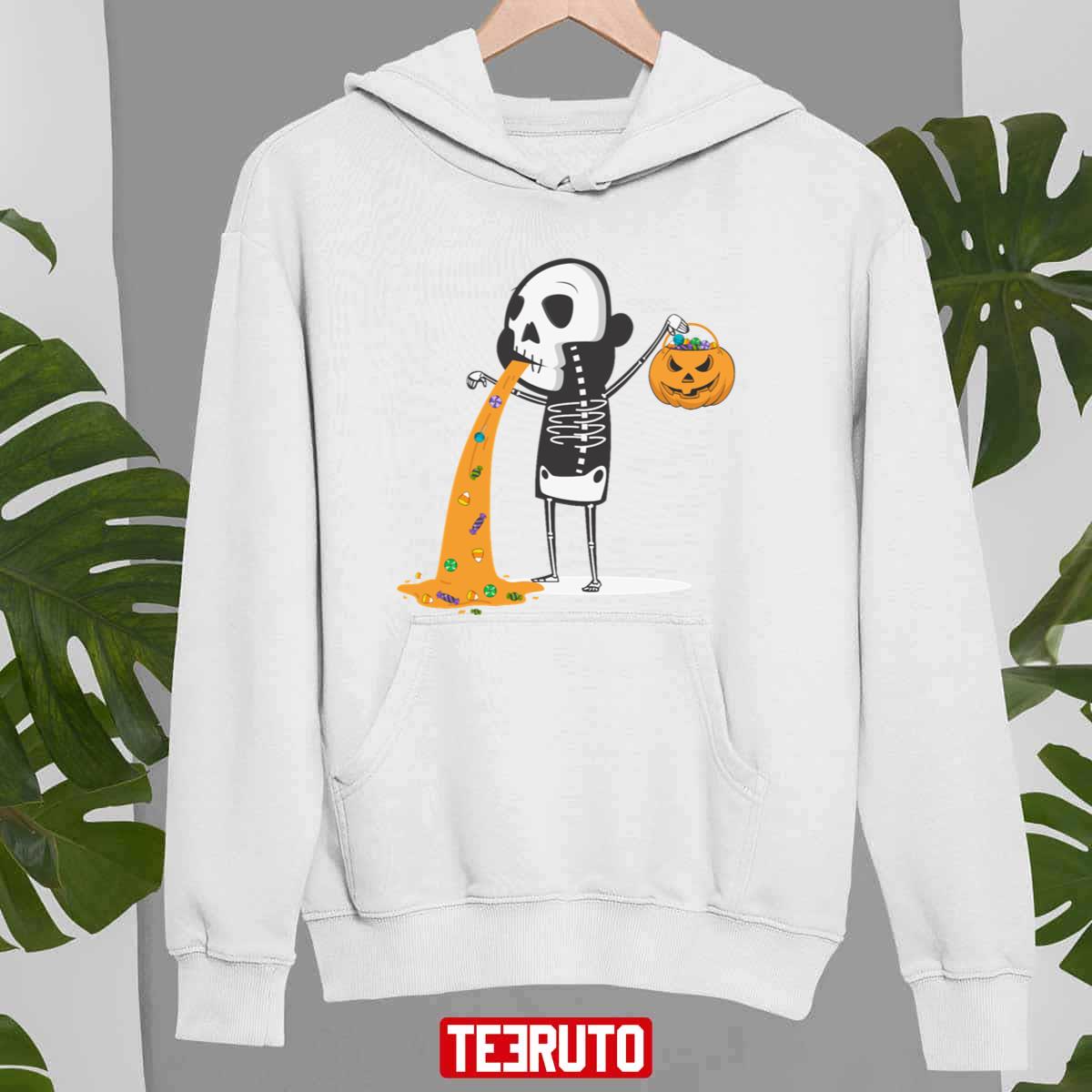 Throwing Up Candy Funny Humorou Halloween Skeleton Unisex Sweatshirt