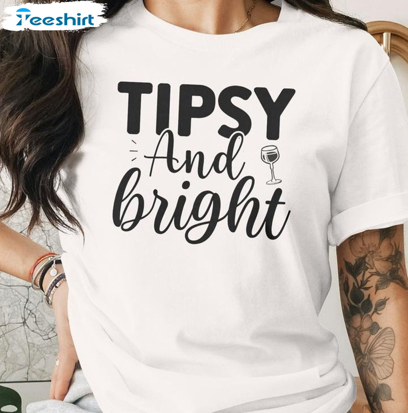 Tipsy And Bright Shirt – Christmas Long Sleeve Unisex Hoodie