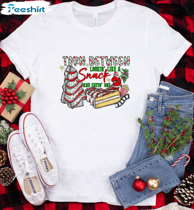 Torn Between Lookin’ Like A Snack And Eatin’ One Shirt – Christmas Tree Santa Claus Sweatshirt Hoodie