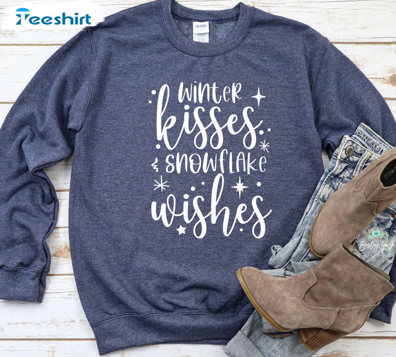 Winter Kisses Snowflake Wishes Christmas Sweatshirt Hoodie Long Sleeve T-Shirt