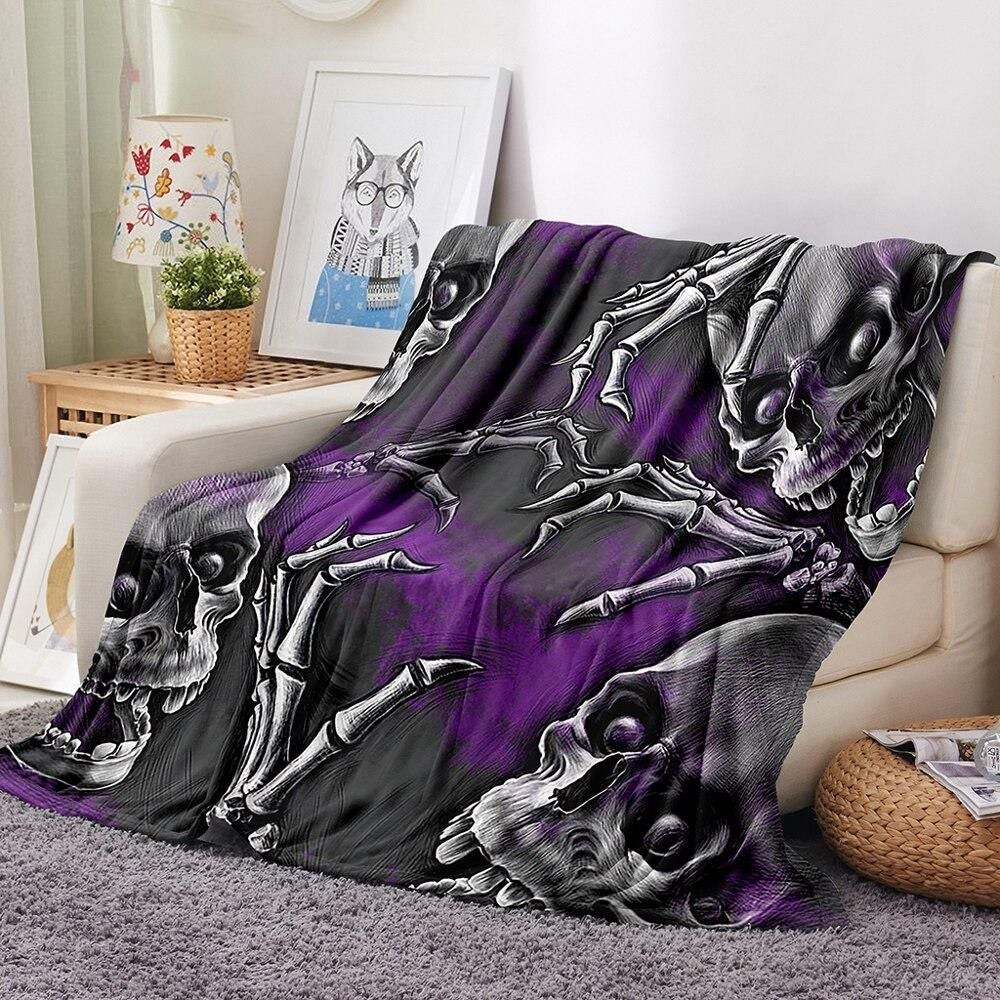 It’s A Weird Night Creepy Skull Halloween Blanket