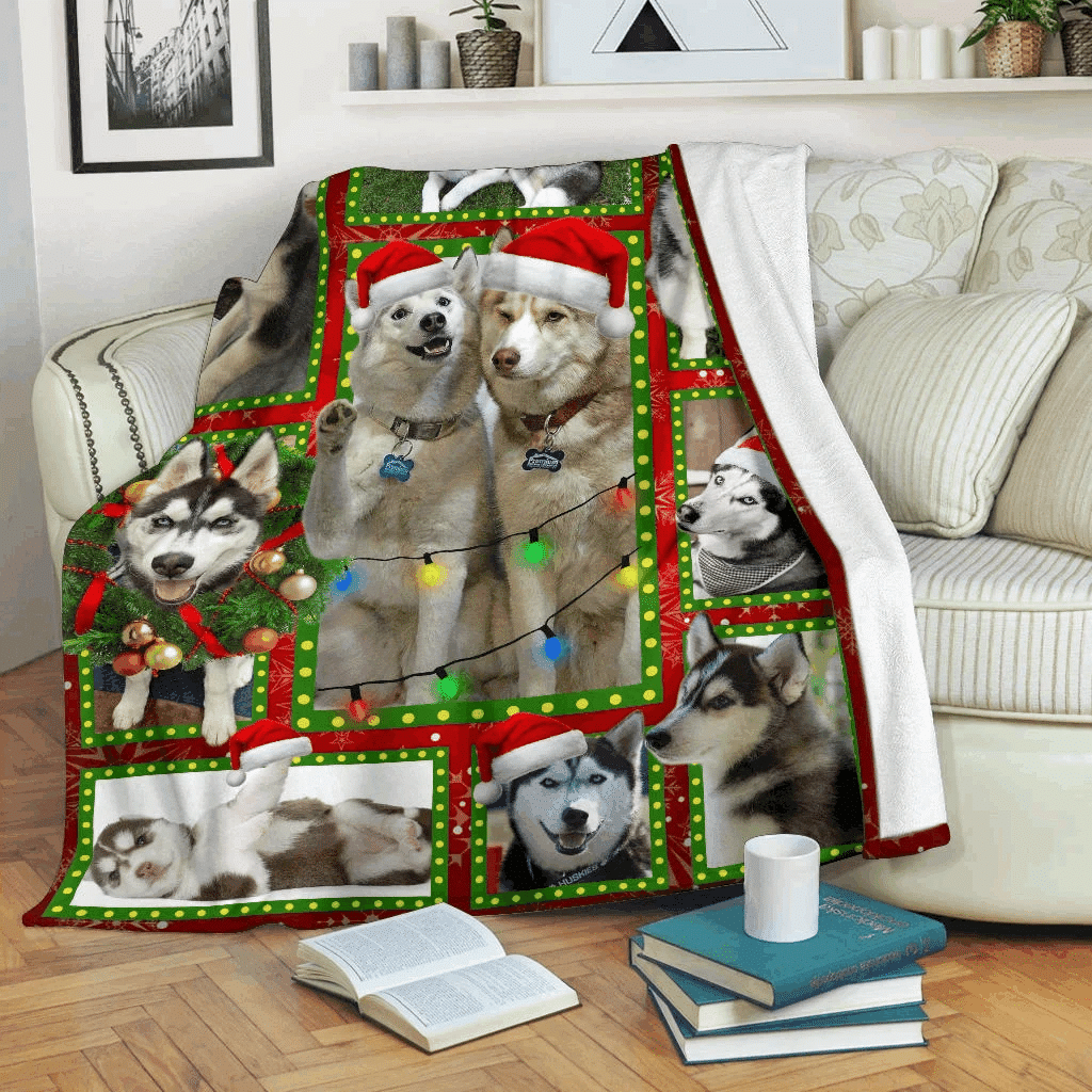 Many Husky Photograph Christmas Blanket