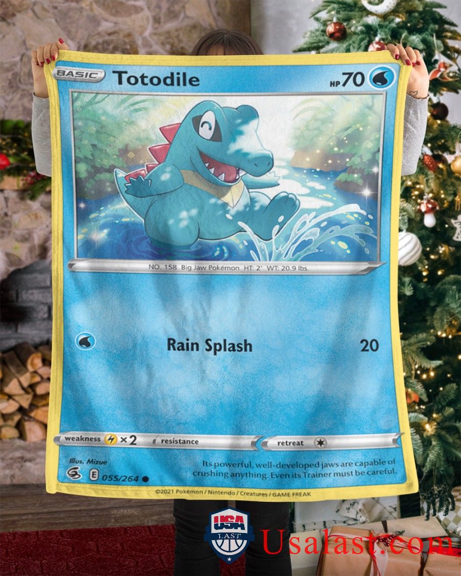 Pokemon Totodile Fusion Strike Blanket