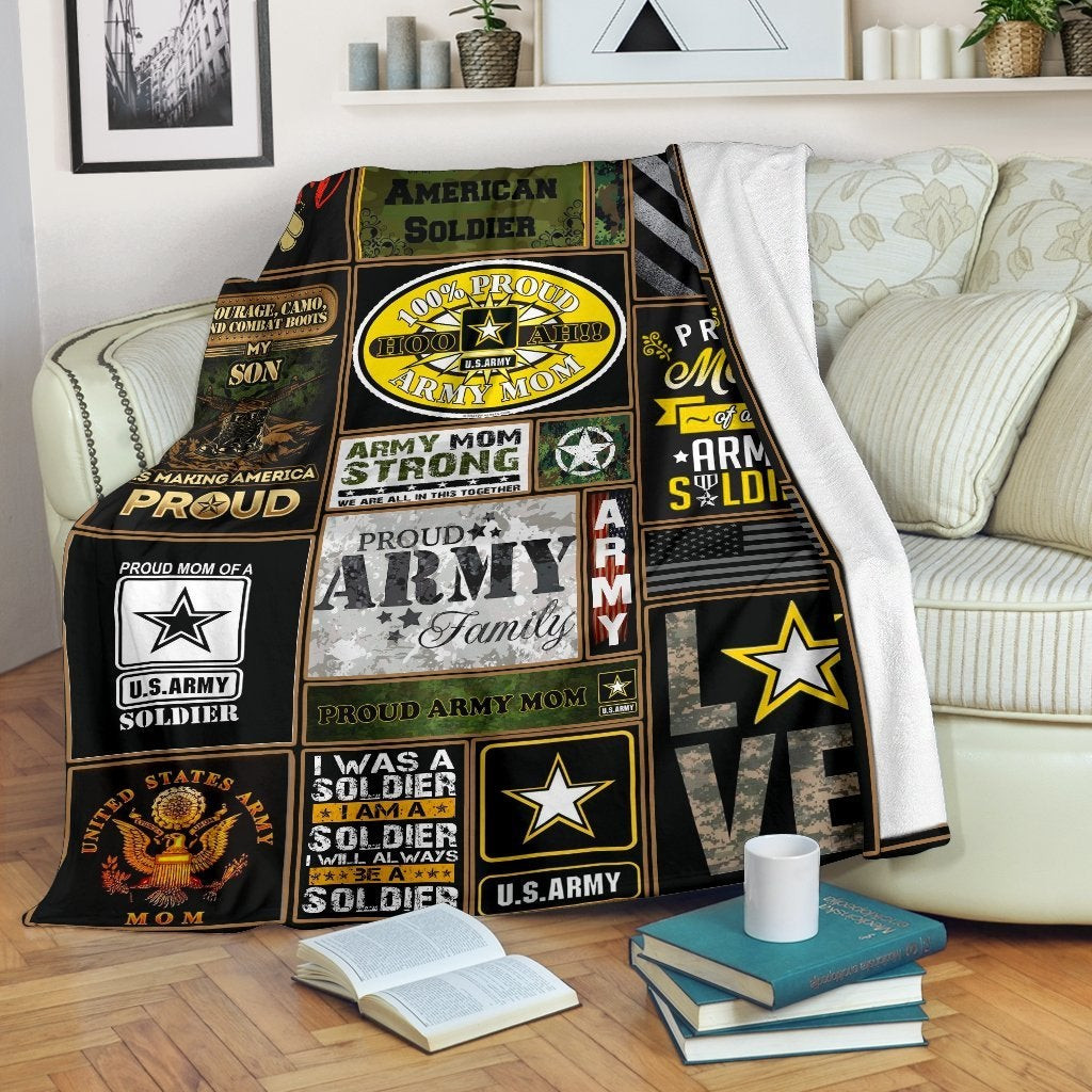 Proud Mom Of An Army Soldier US Army Throw Blanket