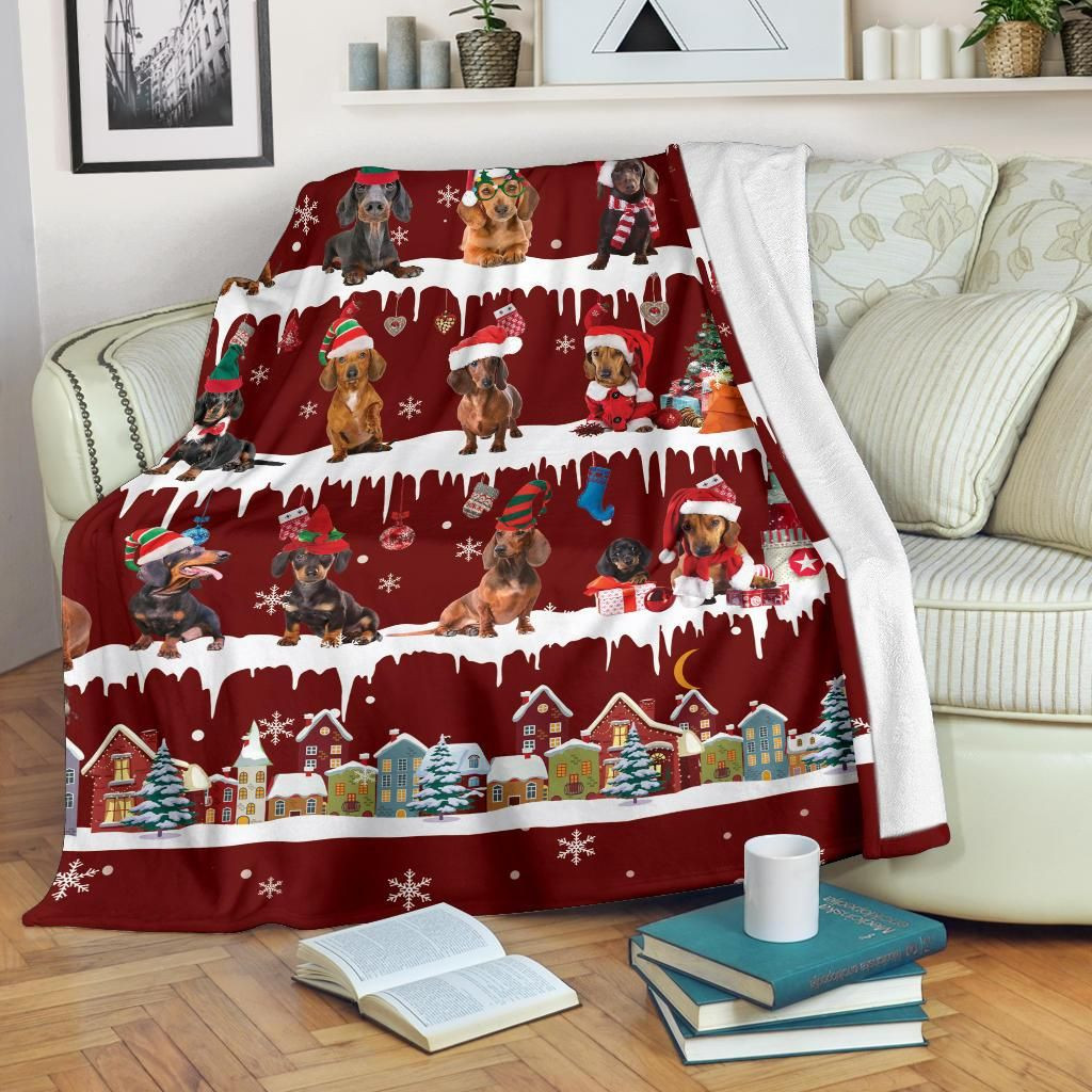 Santa Dachshund On Snow Christmas Throw Blanket