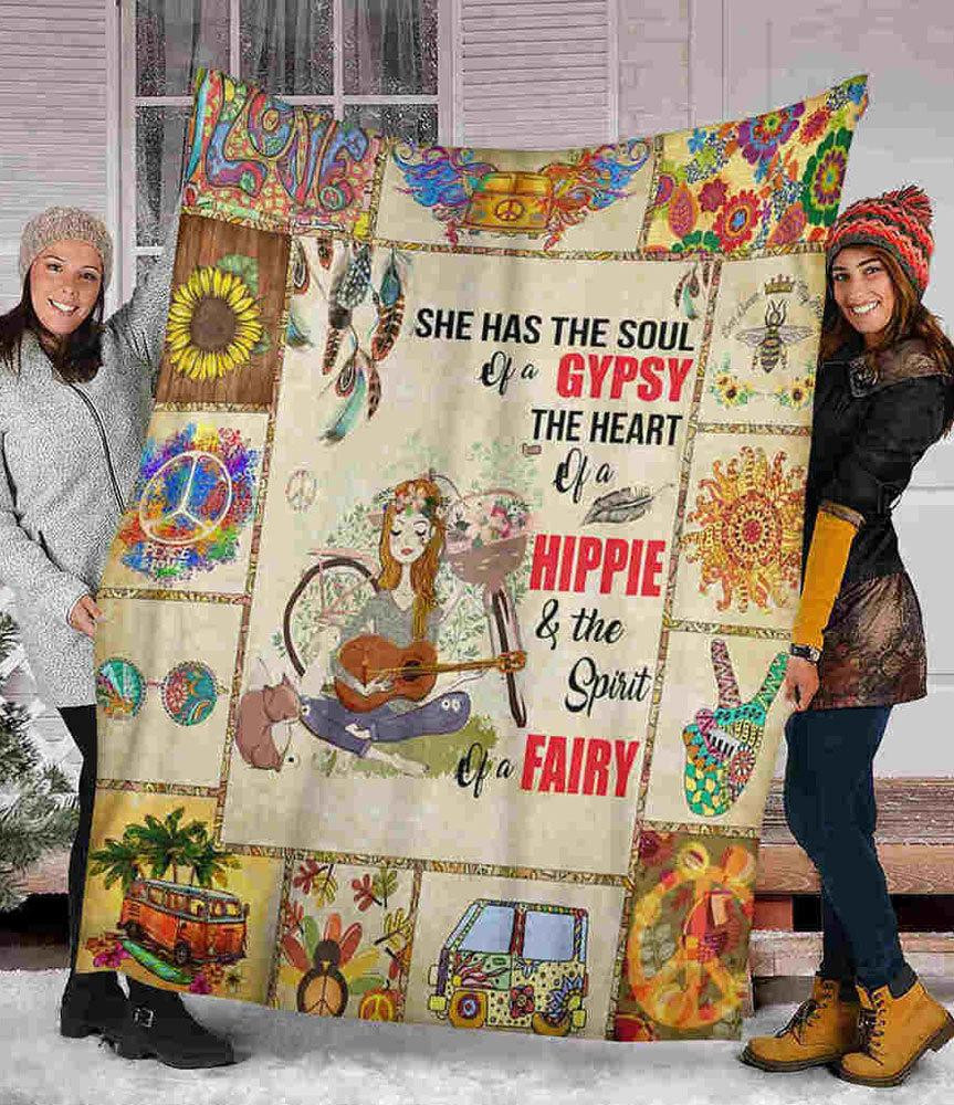 She Has Soul Of Gypsy Heart Of Hippie Spirit Of Fairy Hippie Girl Throw Blanket