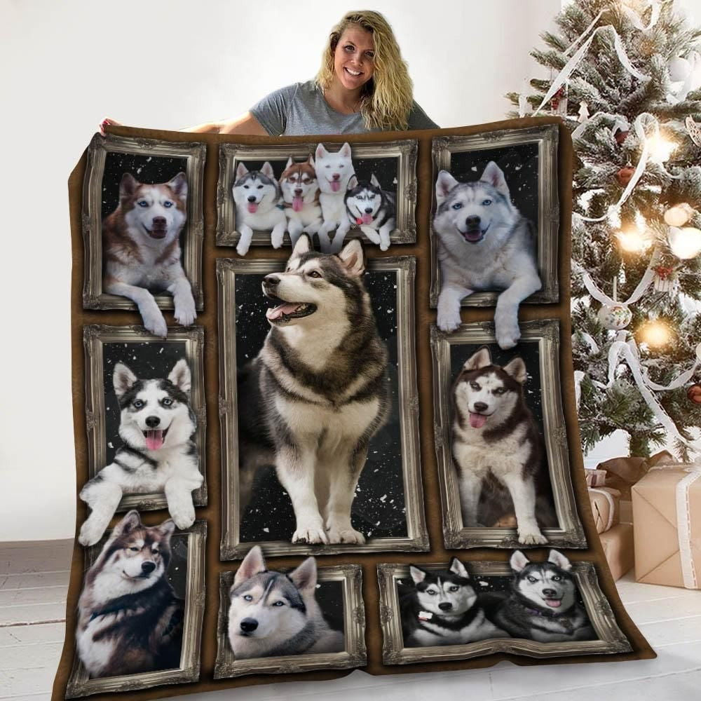 Siberian Husky Dog Photo In Vintage Frame Throw Blanket