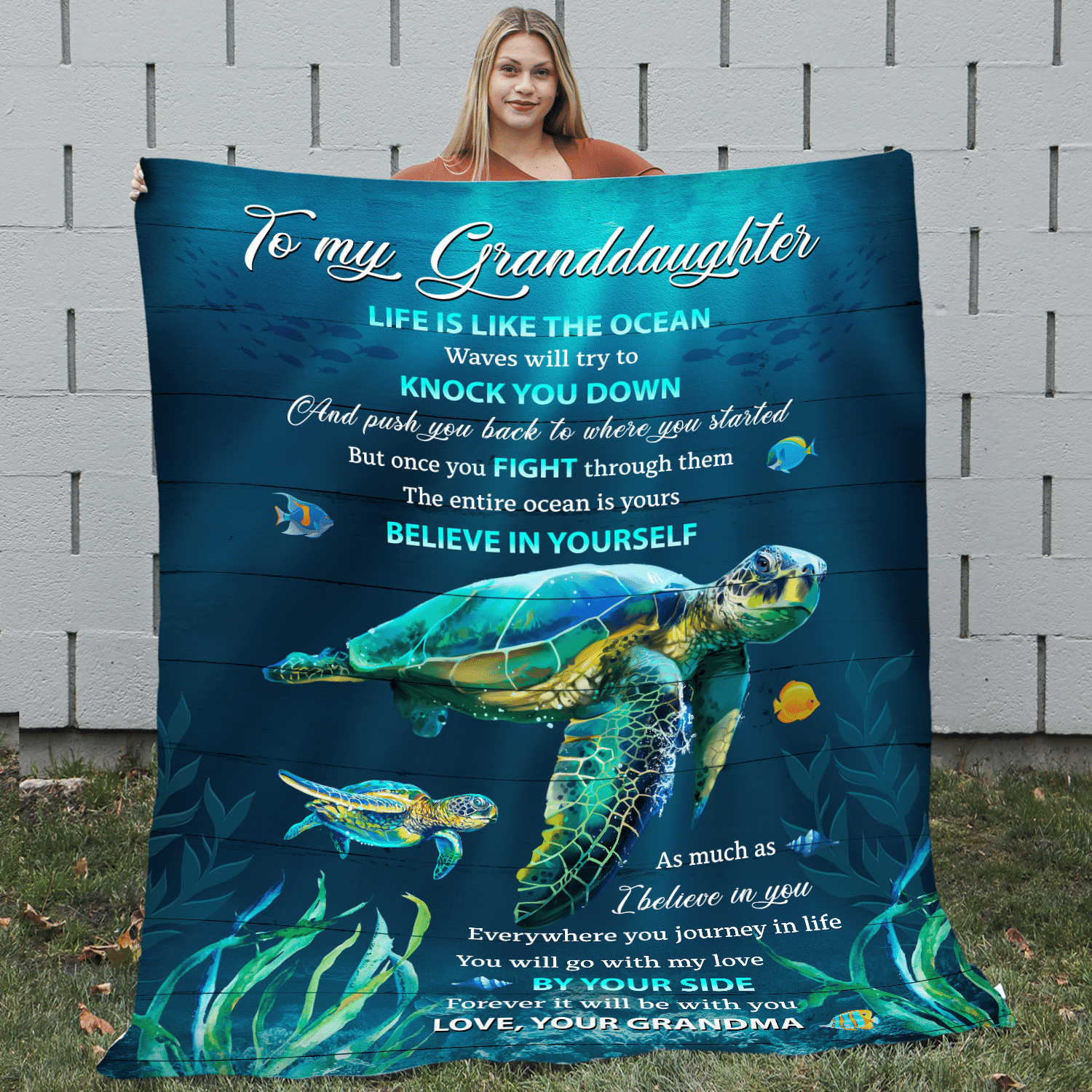 To My Granddaughter Life Is Like The Widest Ocean Turtle Ocean Blue Throw Blanket