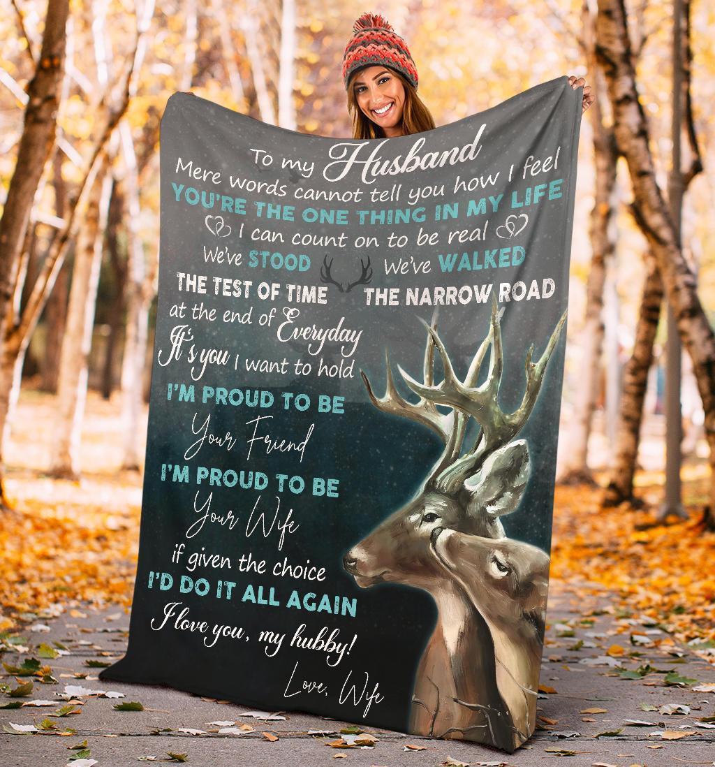 To My Husband I am proud to be your wife hunting deer family wife Throw Blanket