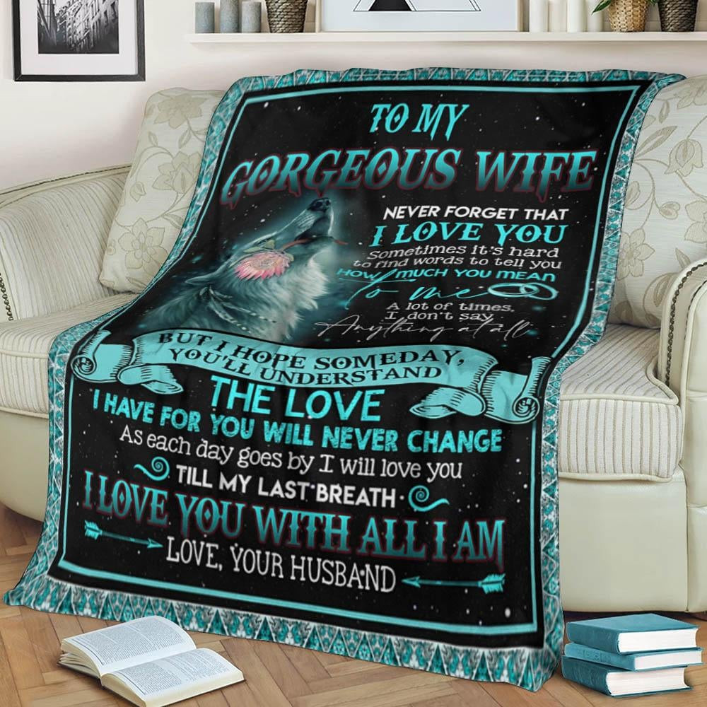 To My Wife I Love You With All I Am Wolf Black Green Throw Blanket