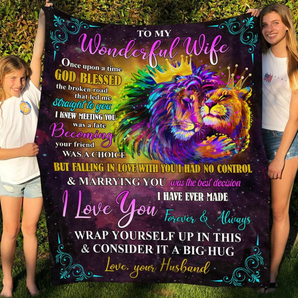 To My Wife Marrying You Was The Best Decision Lions With Crown Purple Galaxy Throw Blanket