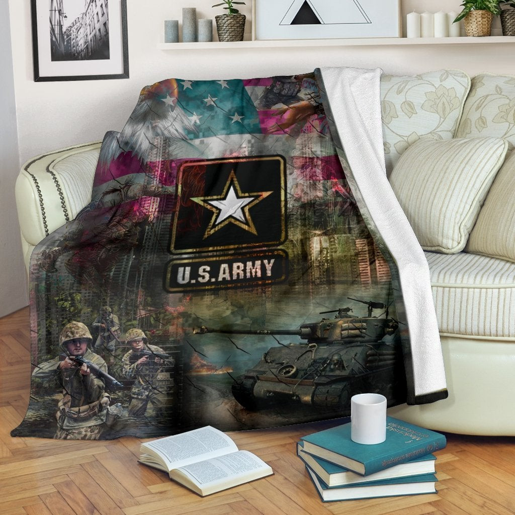 US Army Soldier And Tank Multicolor Throw Blanket