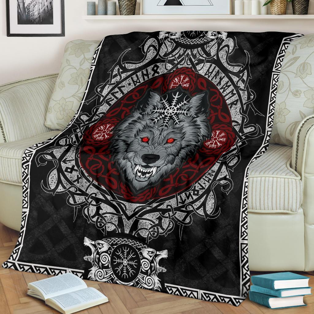 Viking Wolf With Helm Of Awe Viking Throw Blanket