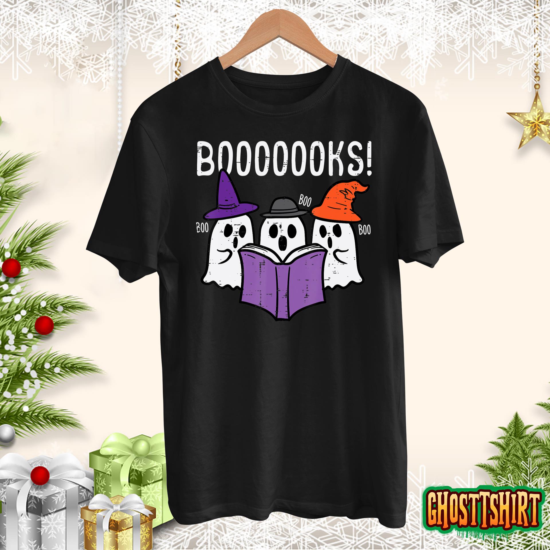 Boooks Ghosts Reading Book Retro Halloween Teacher Librarian T-Shirt