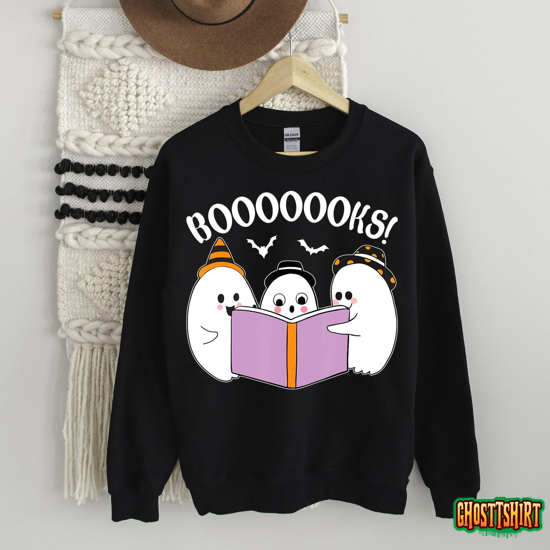 Boooks Halloween Teacher Funny Ghost Reading Costume T-Shirt