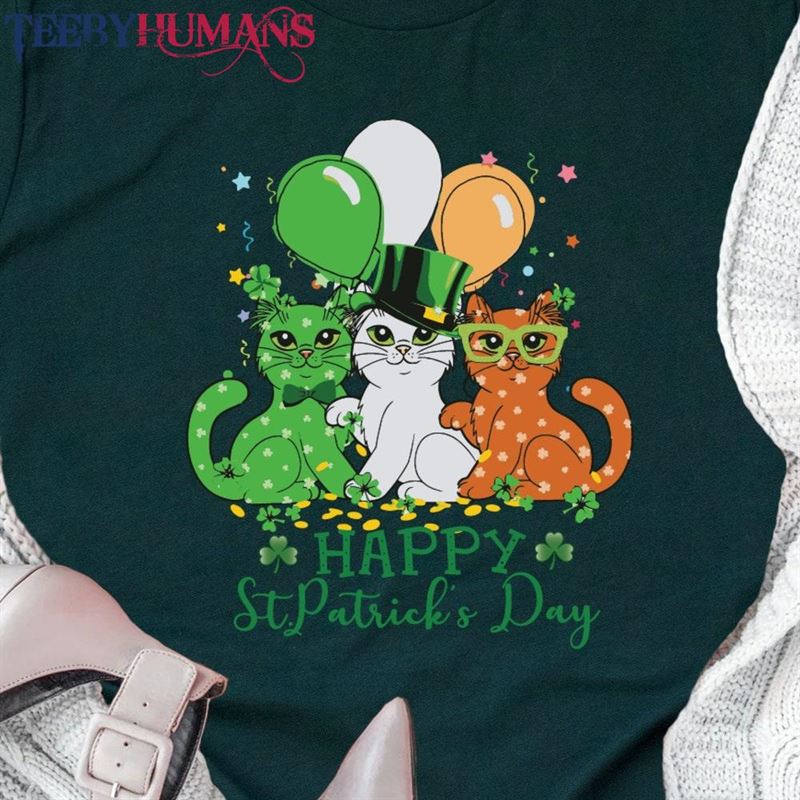 Cat Lover T-Shirt For St Patrick’s Day Cute Hoodie Classic