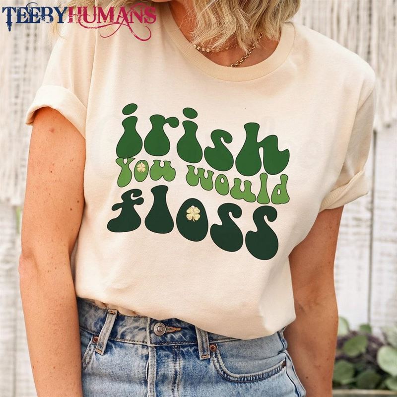 Dentist St Patricks Day Shirt Lucky T-Shirt Dental Assistant Classic