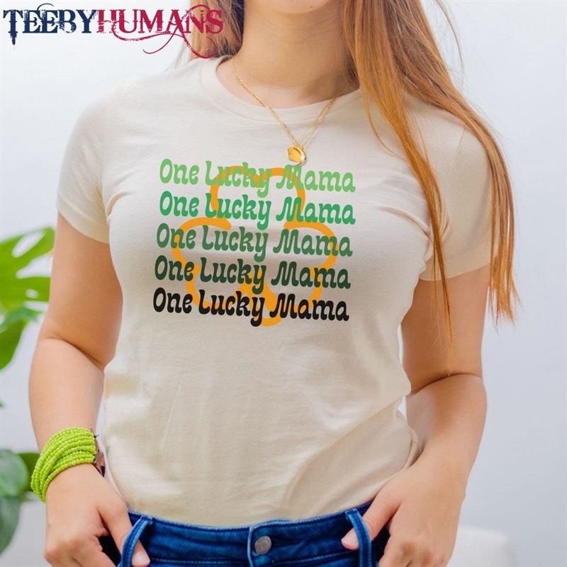 Fitted Lucky Mama Sweatshirt Mom St Pattys Day Patricks Hoodie