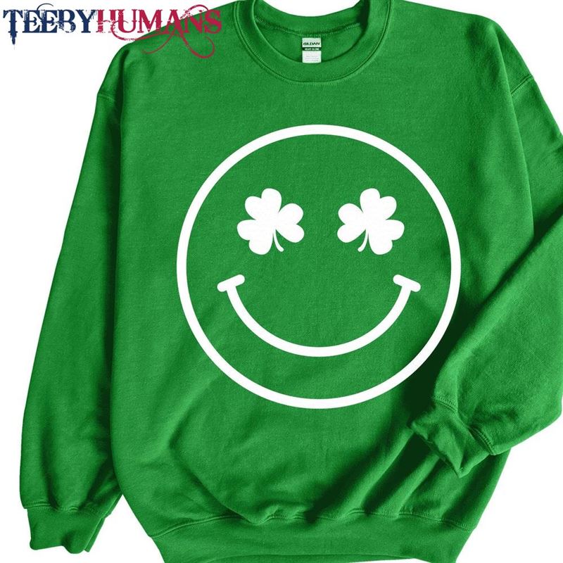 Funny Clover Shamrock Smile St Patrick’s Day Sweatshirt Sweater T-Shirt Unisex