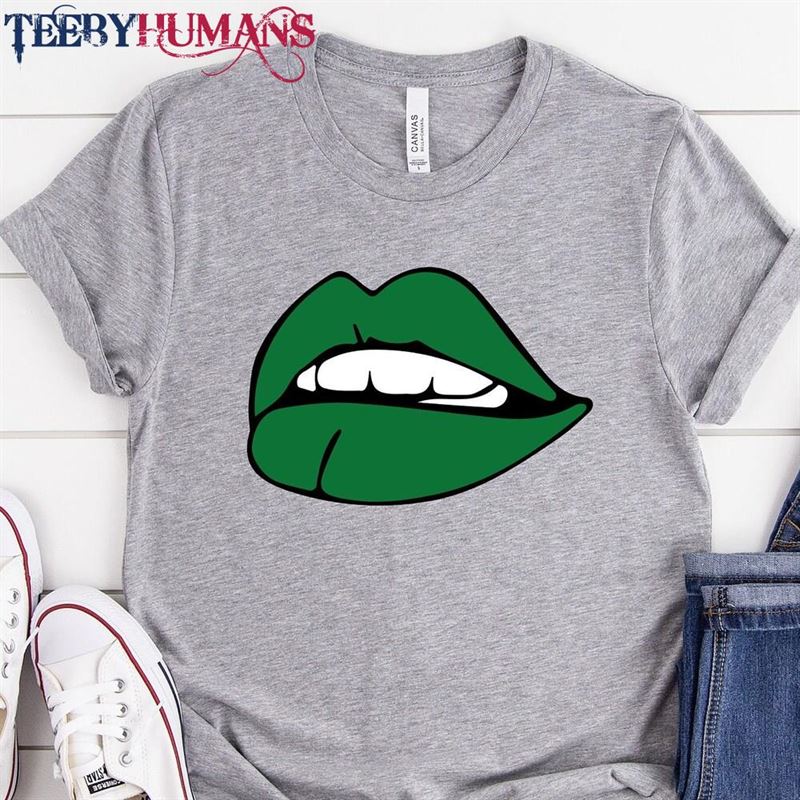 Green Lips Shirt St Patricks Day Irish Gifts Sweatshirt Hoodie