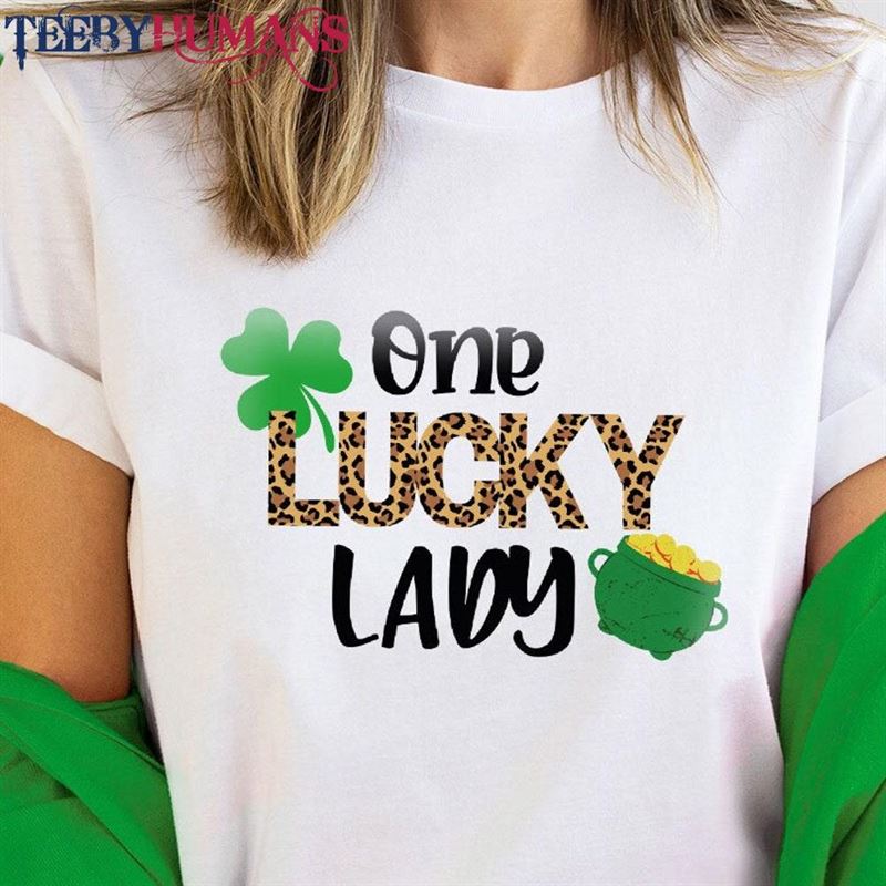 Happy St Patricks Day Shirt Irish Crewneck Sweatshirt Shamrock For Women T-Shirt Unisex