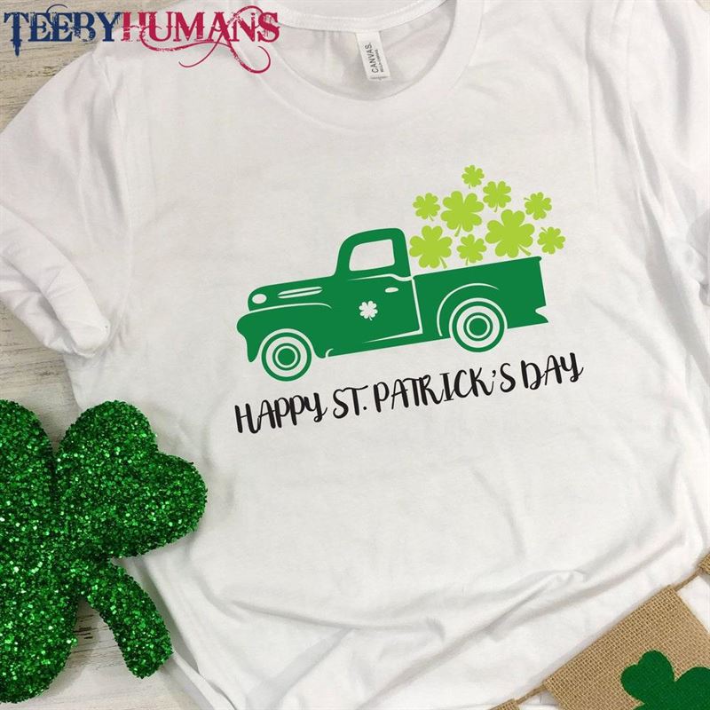 Happy St Patricks Day Shirt Shamrock Saint Classic T-Shirt