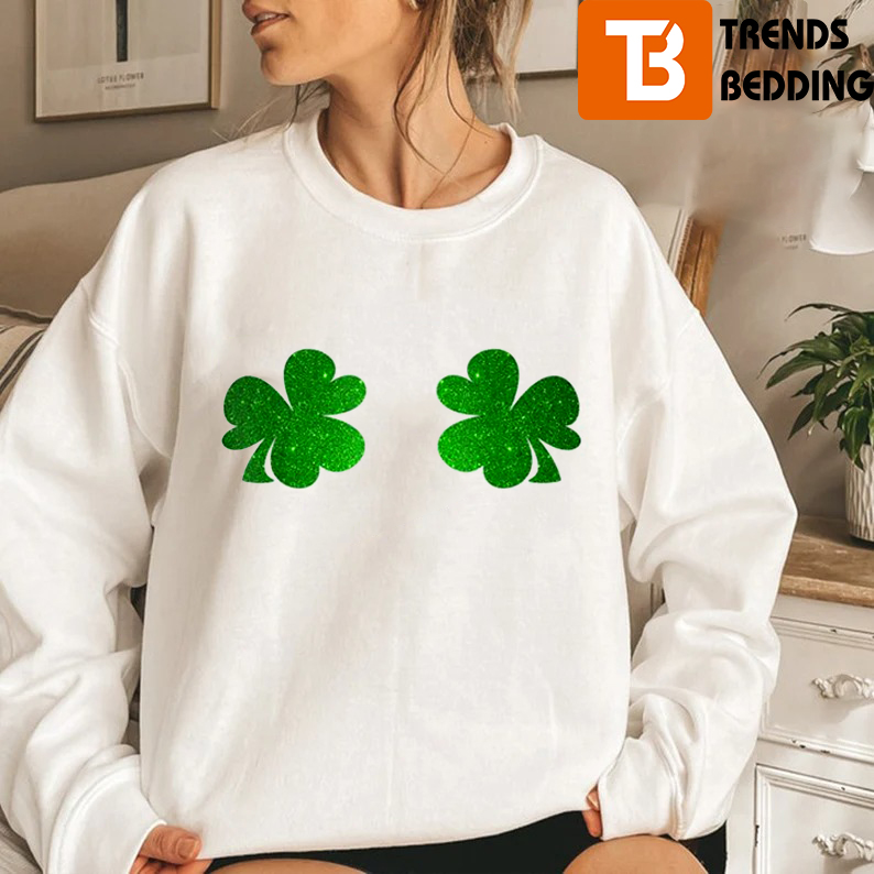 Irish Boobies St Patricks Day Gifts T-Shirt