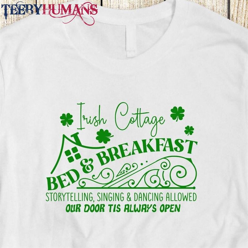 Irish Cottage St Patrick’s Day T-Shirt Classic Unisex