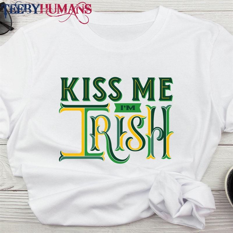 Kiss Me I’m Irish Shirt St Patrick Hoodie Classic