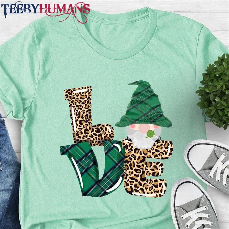 Love Patrick Day Gnomes Shirt Lucky Gift St Patricks Hoodie Classic