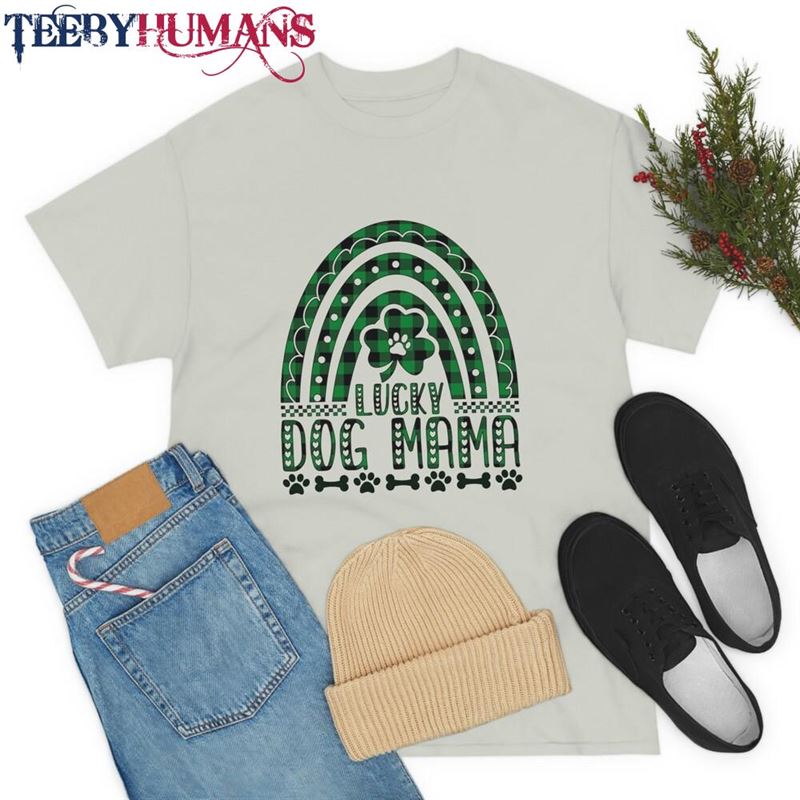 Lucky Dog Mom T-Shirt St Patrick’s Day Classic Unisex