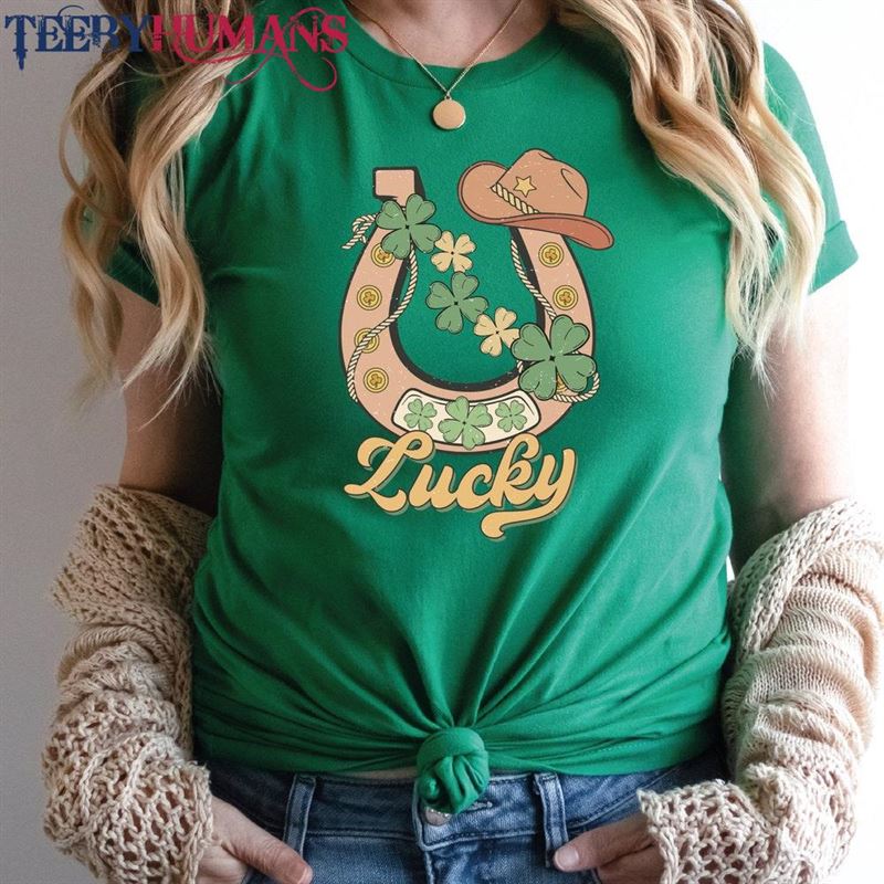 Lucky Horseshoe Cowboy St Patricks Day Shirt Classic Sweatshirt