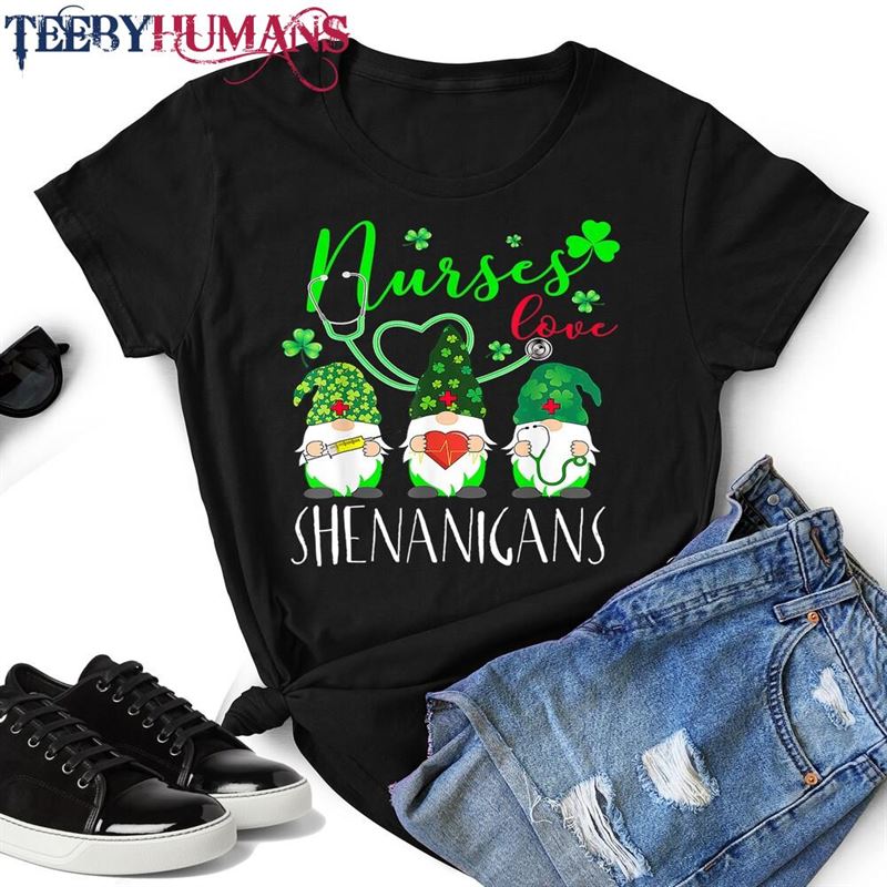 Nurses Love Shenanigans Funny Gnomes Nurse St Patricks Day T-Shirt Classic