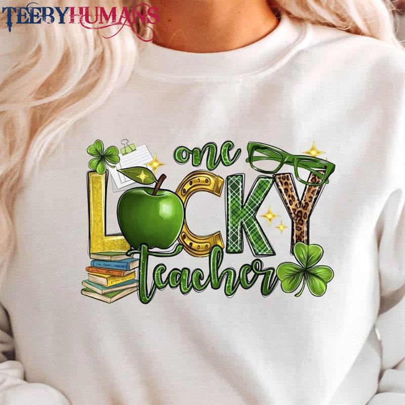 One Lucky Teacher Sweatshirt St Patricks Day Leopard Shamrock Sweater T-Shirt Unisex