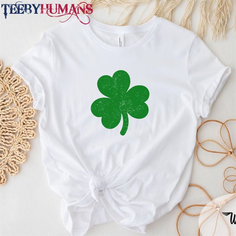 Personalized Patricks Day T-Shirt Last Name St Patrick Unisex