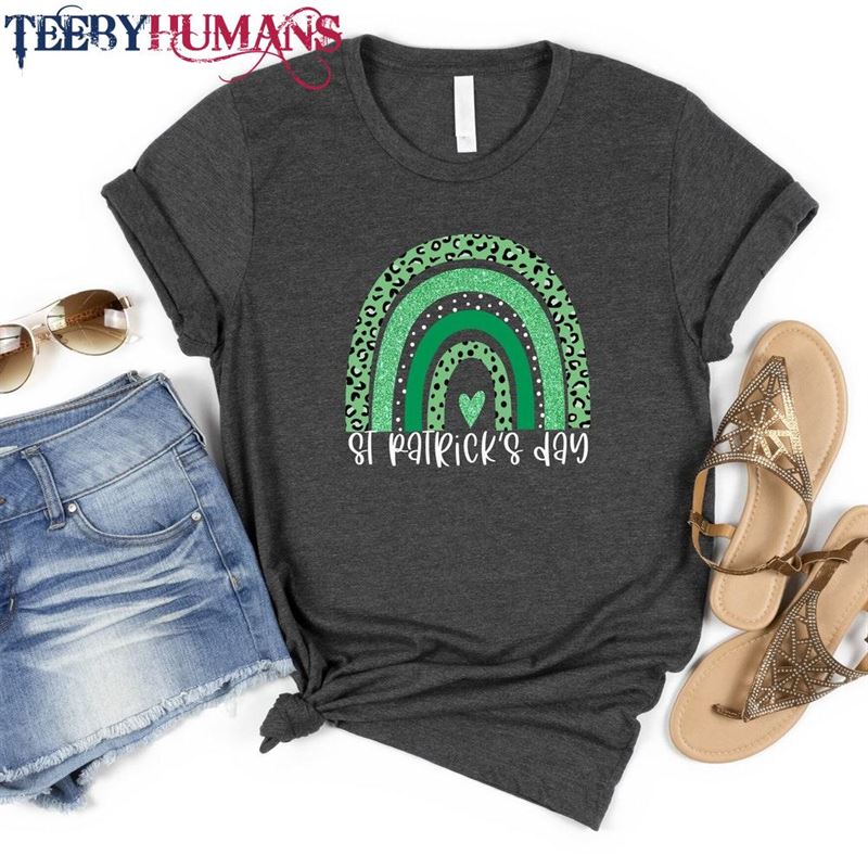 Rainbow St Patrick’s Day T-Shirts Patricks Shirt Women Classic T-Shirt