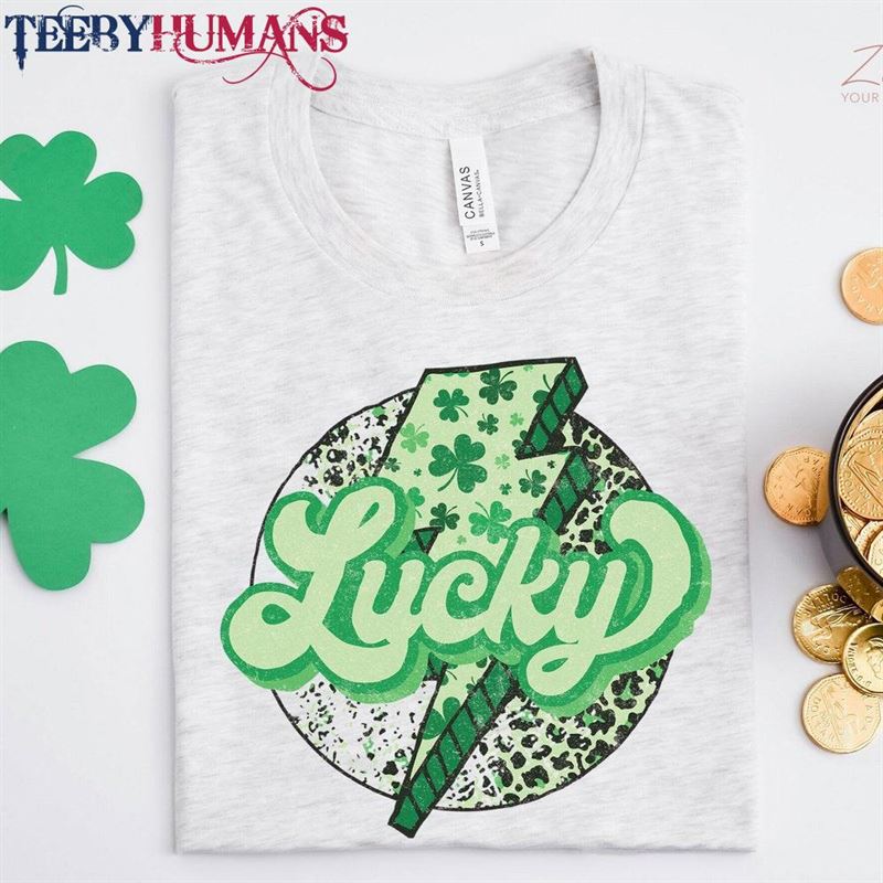 Retro Lucky Shirt St Patrick’s Day T-Shirt Sweatshirt Unisex