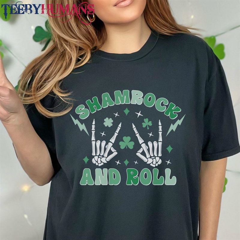 Shamrock And Roll Comfort Colors Shirt Saint Patricks Day Funny St Four Leaf Clover Hoodie T-Shirt