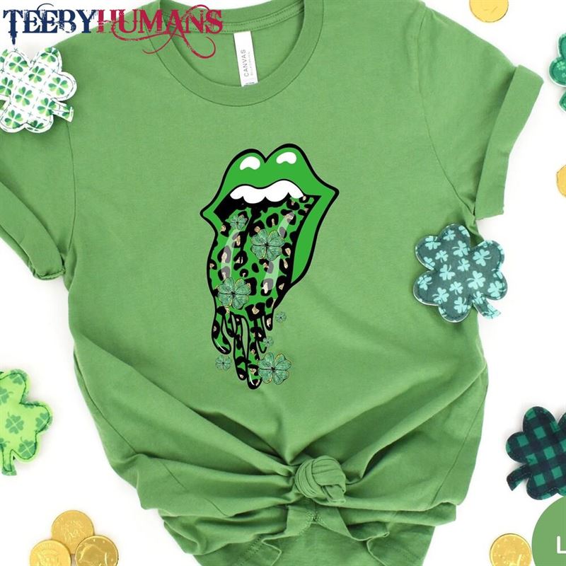 Shamrock Dripping Lips Shirt Funny St Patrick’s Day T-Shirt Hoodie Classic