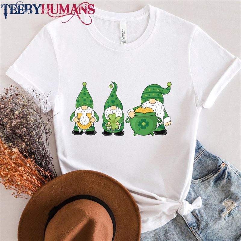 St Patrick’s Day Gnomes Shirt Lucky T-Shirt Hoodie