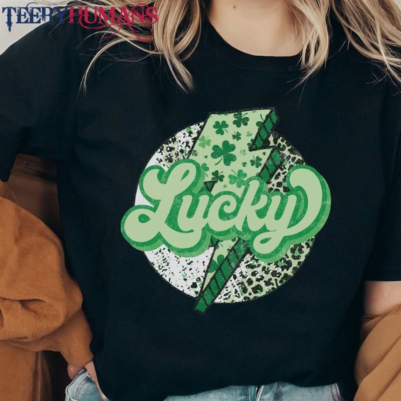 St Patricks Day Shirt Lucky T-Shirt Shamrock Leopard Patrick Classic Hoodie