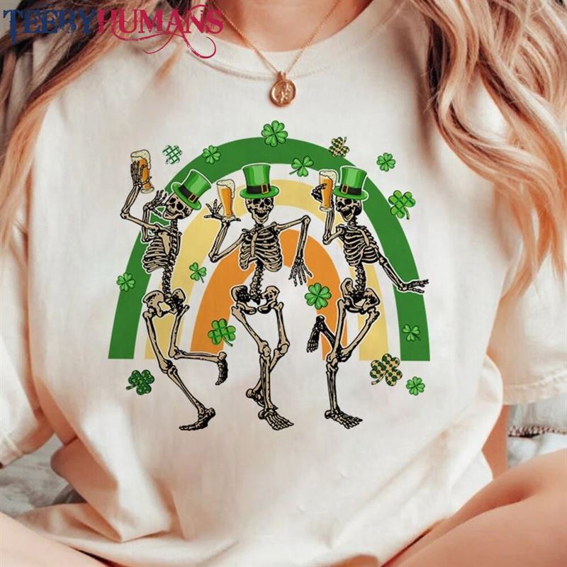 St Patricks Day Shirt Sweatshirt Dancing Skeletons Drink Beer Unisex Hoodie